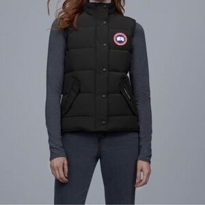 Canada Goose vest. Women’s winter coat. Sz S